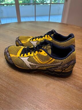 Mizuno Wave Ronin 2 - Men’s size 10
